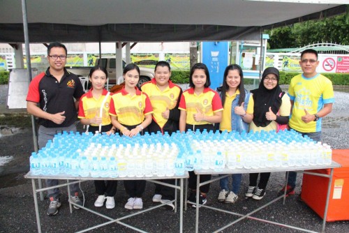 Faculty of Management Science served the food and drinks for Bike Un Ai rak