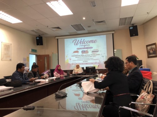 NSTRU representatives participate in the IMT-GT UniNet STEM Meeting in Malaysia