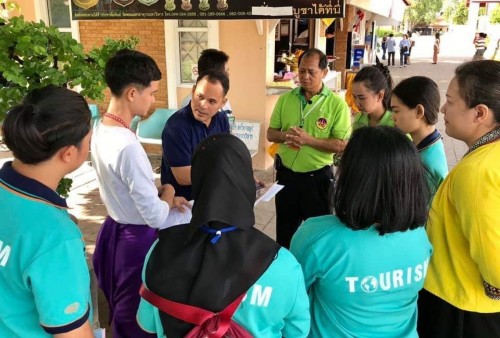 Department of Tourism, Nakhon Si Thammarat Rajabhat University warmly welcomes the International exchange students from 70 countries