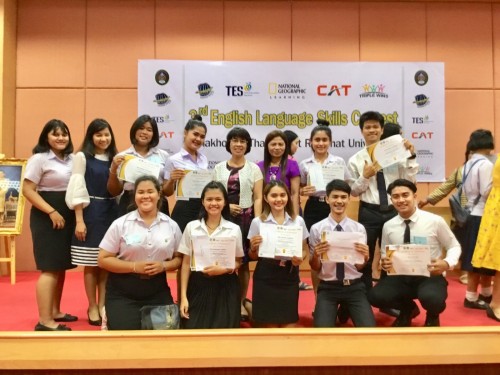 Business English students win prizes from The 3rd English language Skills Contest