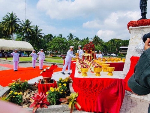 NSTRU administrators attend the 47th anniversary celebration of Srinakarintra Camp