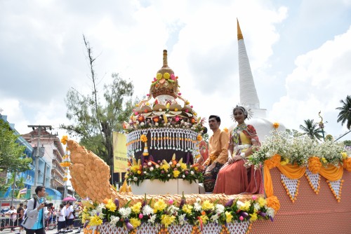 NSTRU joins a procession of Royal Golden Mharb in the 2019 Festival of Bun Sart Duen Sib