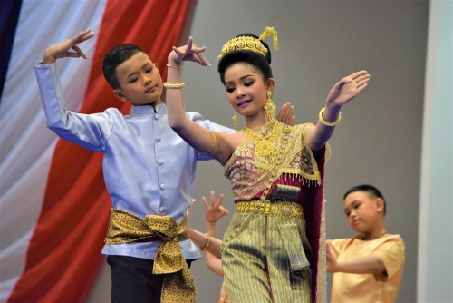 The Faculty of Humanities and Social Sciences Organized a Thai Dance Competition