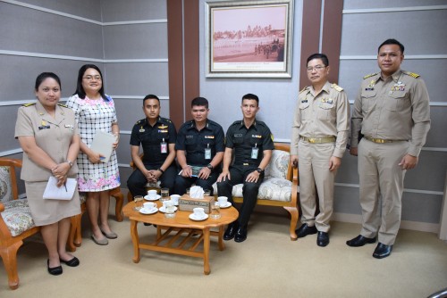 nstru-cooperated-with-royal-thai-army-of-area-4-to-distribute-the-royal-project-